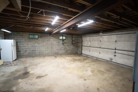 7 Mayflower Lane Mount Clare WV 26408