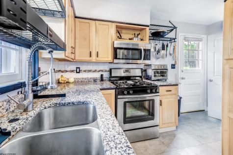 525 Woodhaven Drive Morgantown WV 26505