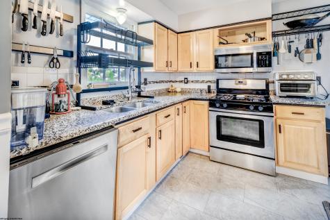 525 Woodhaven Drive Morgantown WV 26505