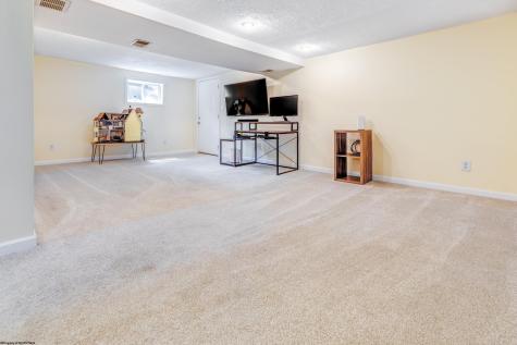 525 Woodhaven Drive Morgantown WV 26505