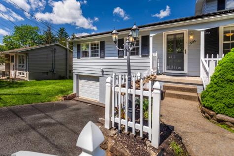 525 Woodhaven Drive Morgantown WV 26505