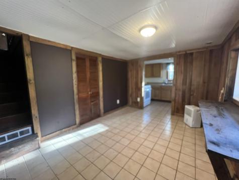 1794 Lake Floyd Circle Bristol WV 26426-000