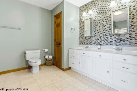 4273 Wexford Way Bridgeport WV 26330
