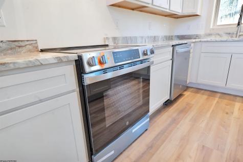 371 Goldfinch Lane Terra Alta WV 26764