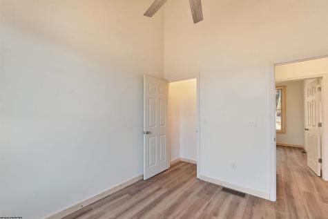 371 Goldfinch Lane Terra Alta WV 26764