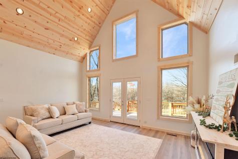 371 Goldfinch Lane Terra Alta WV 26764