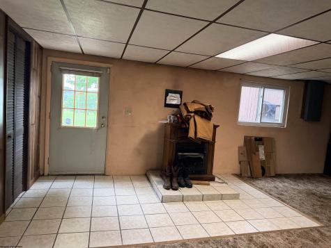 8673 N Preston Highway Albright WV 26519