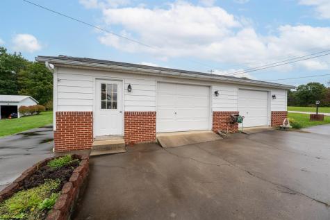 8673 N Preston Highway Albright WV 26519