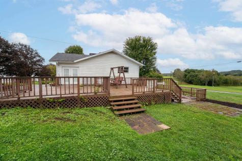 8673 N Preston Highway Albright WV 26519