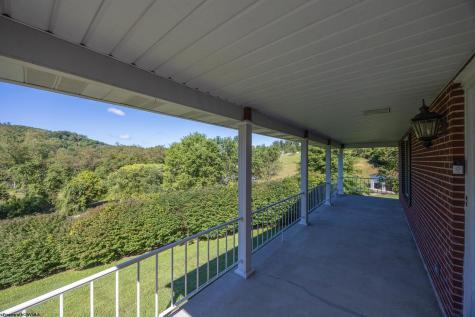 242 Linmad Lane Lost Creek WV 26385