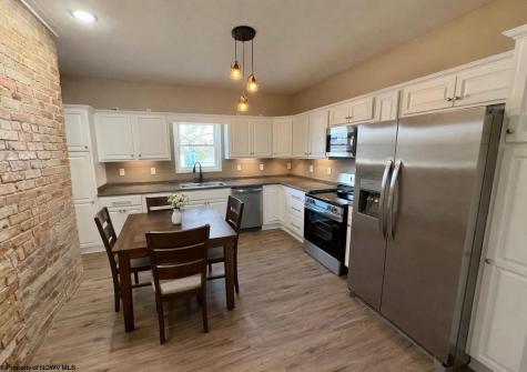 516 Alta Vista Avenue Fairmont WV 26554