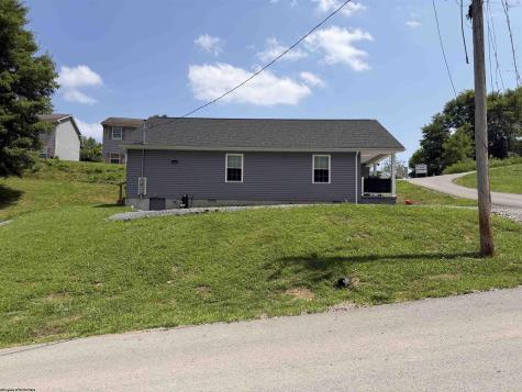 139 Montgomery Road Weston WV 26452