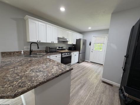 139 Montgomery Road Weston WV 26452