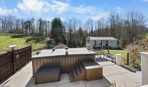 4231 Canaan Road Rock Cave WV 26234
