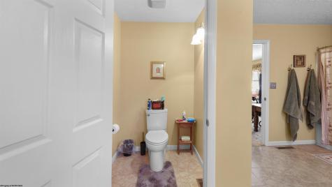 4231 Canaan Road Rock Cave WV 26234
