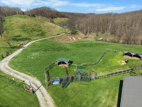 4231 Canaan Road Rock Cave WV 26234