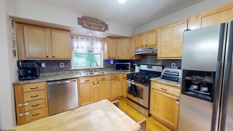2052 Purinton Street Morgantown WV 26505