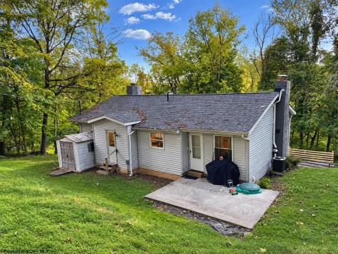 2052 Purinton Street Morgantown WV 26505