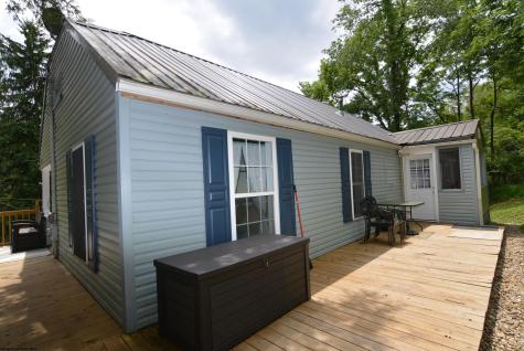201 Winding Way Clarksburg WV 26301