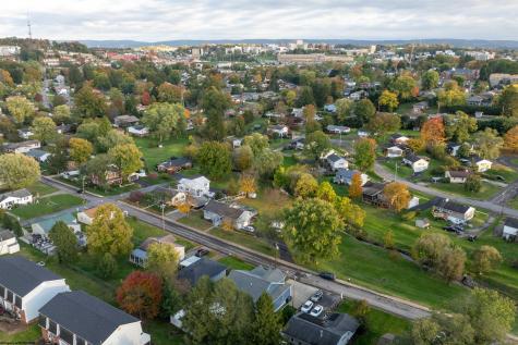 529 Aspen Street Morgantown WV 26505