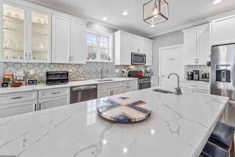 529 Aspen Street Morgantown WV 26505