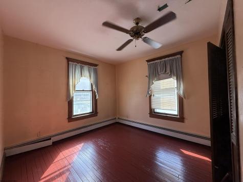 109 Davis Street Elkins WV 26241