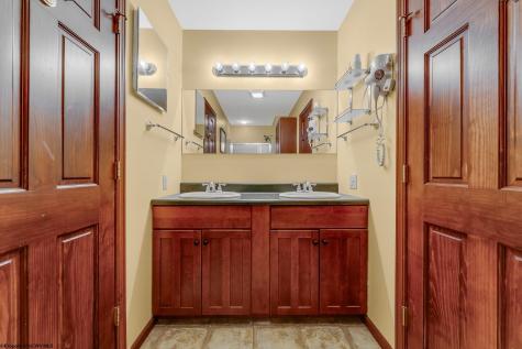 623 Northpoint Way Davis WV 26260