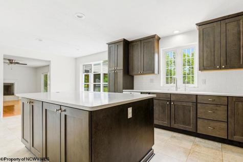 26 Carriage Lane Bridgeport WV 26330