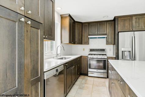26 Carriage Lane Bridgeport WV 26330