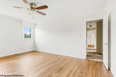 26 Carriage Lane Bridgeport WV 26330