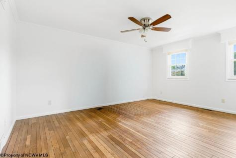 26 Carriage Lane Bridgeport WV 26330