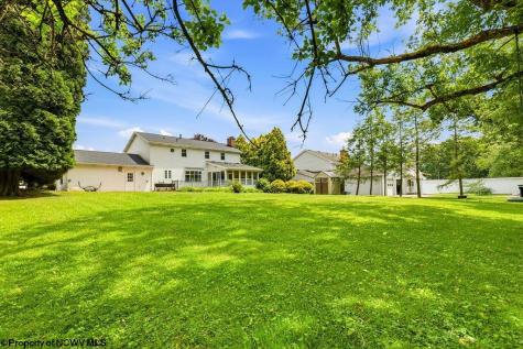 26 Carriage Lane Bridgeport WV 26330