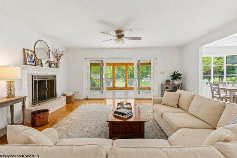 26 Carriage Lane Bridgeport WV 26330