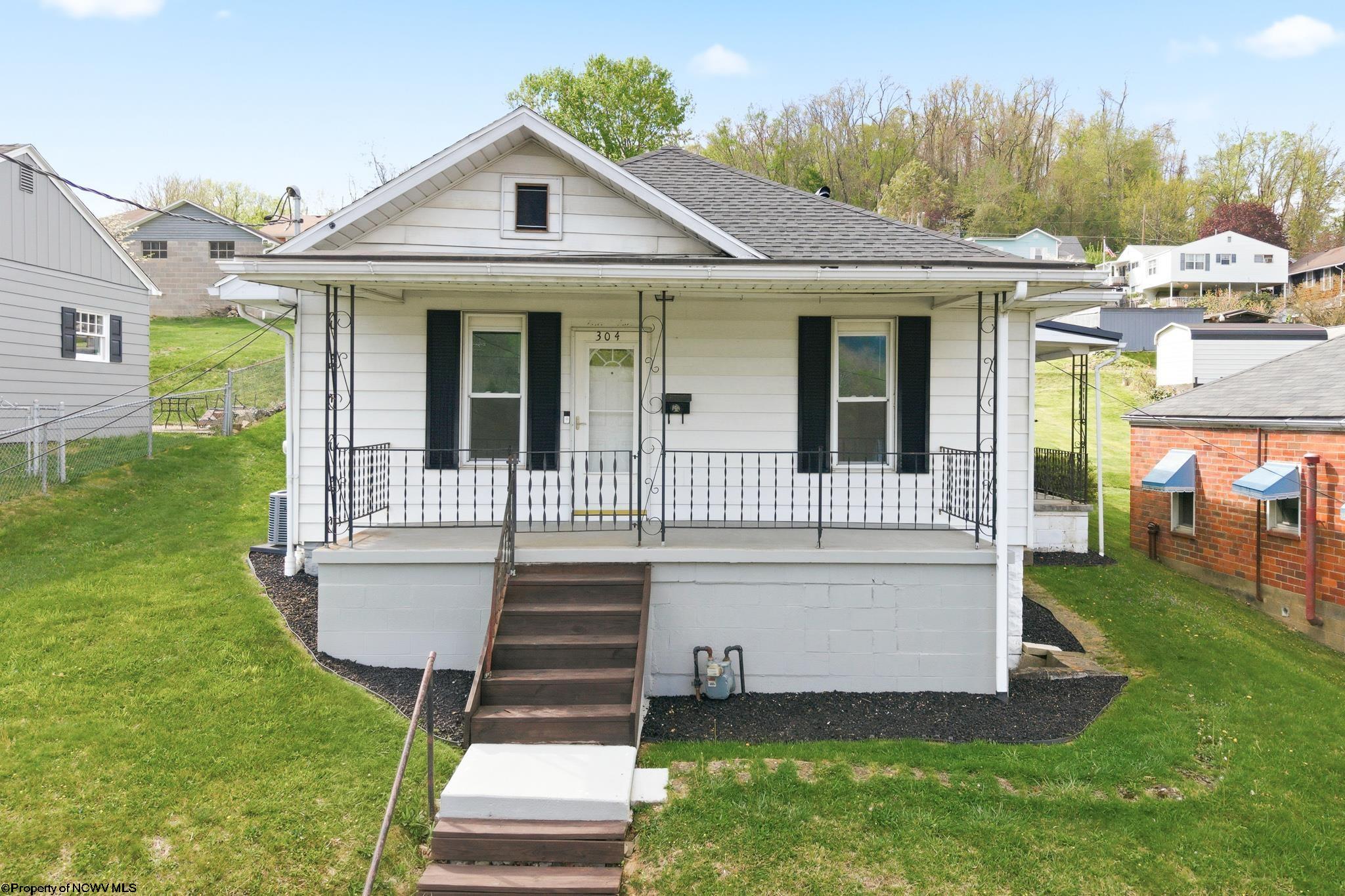 304 Thomas Avenue Nutter Fort WV 26301