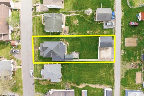 304 Thomas Avenue Nutter Fort WV 26301
