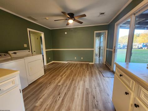 1189 Booths Creek Road Fairmont WV 26554