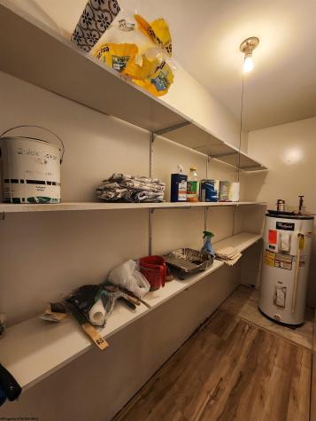 1189 Booths Creek Road Fairmont WV 26554