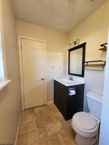 1189 Booths Creek Road Fairmont WV 26554