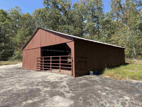1125 Goff School Road Belington WV 26250