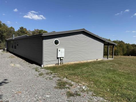 1125 Goff School Road Belington WV 26250