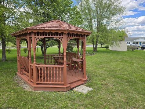 431 Pine Circle Reedsville WV 26547
