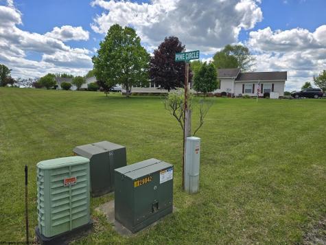 431 Pine Circle Reedsville WV 26547