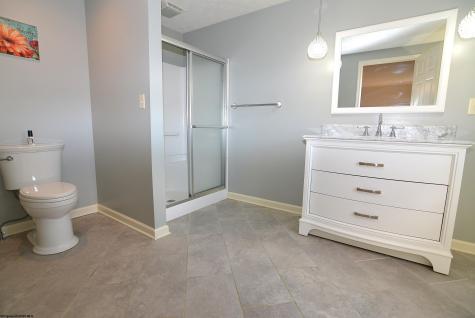 182 Brownlow Avenue Grafton WV 26354