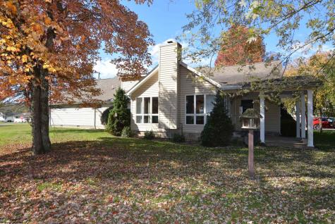 182 Brownlow Avenue Grafton WV 26354