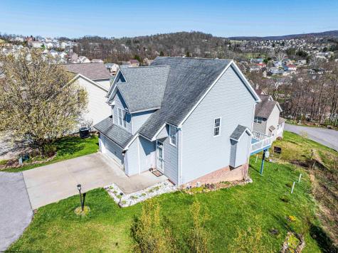 217 Piave Lane Morgantown WV 26508