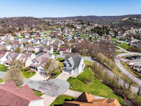 217 Piave Lane Morgantown WV 26508