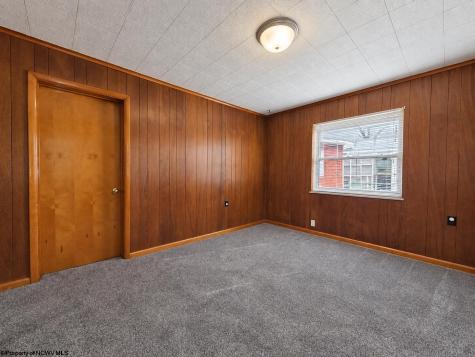 129 Lexington Avenue Westover WV 26501