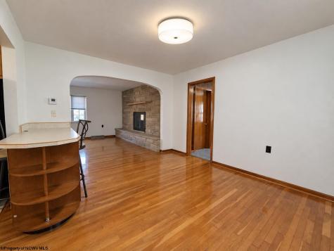 129 Lexington Avenue Westover WV 26501