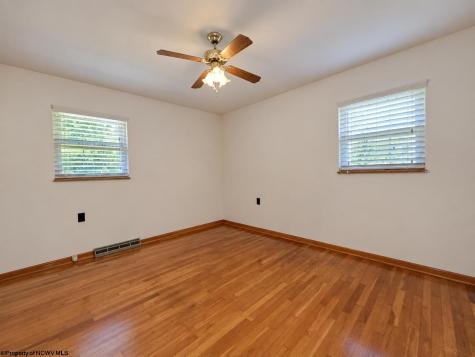 129 Lexington Avenue Westover WV 26501