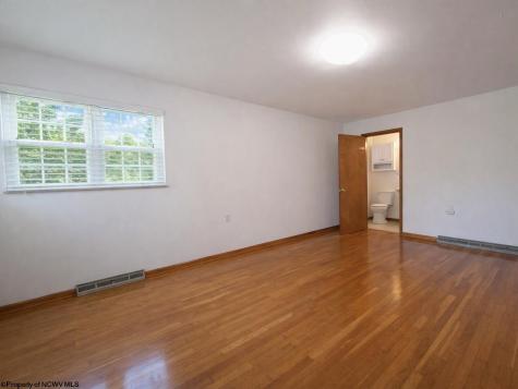 129 Lexington Avenue Westover WV 26501
